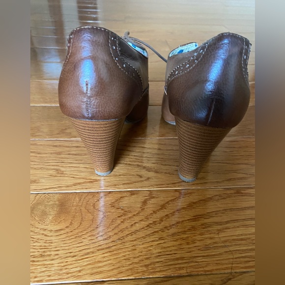 American Eagle size 7 - Picture 5 of 5